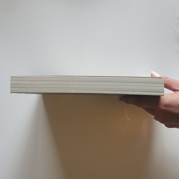 3/$20 The Girls in the Garden book - Picture 3 of 4